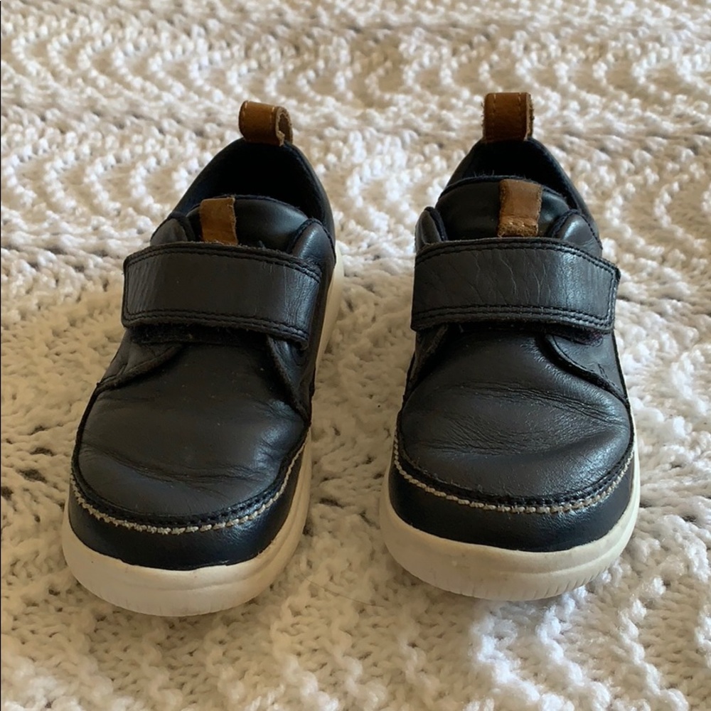 Gently used Clark’s sneakers
